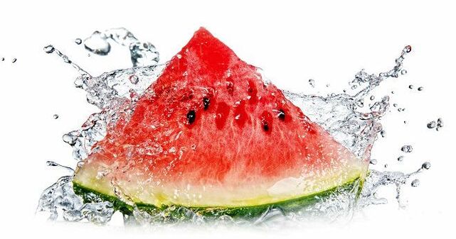 A melancia é uma fruta doce ideal para fazer dieta